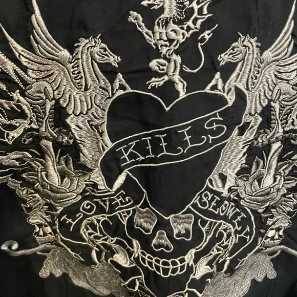 Ed Hardy Black Shirt with White Tattoo Design - Picture 6 of 6